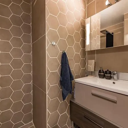 Chez Henri Et Merry Apartament *